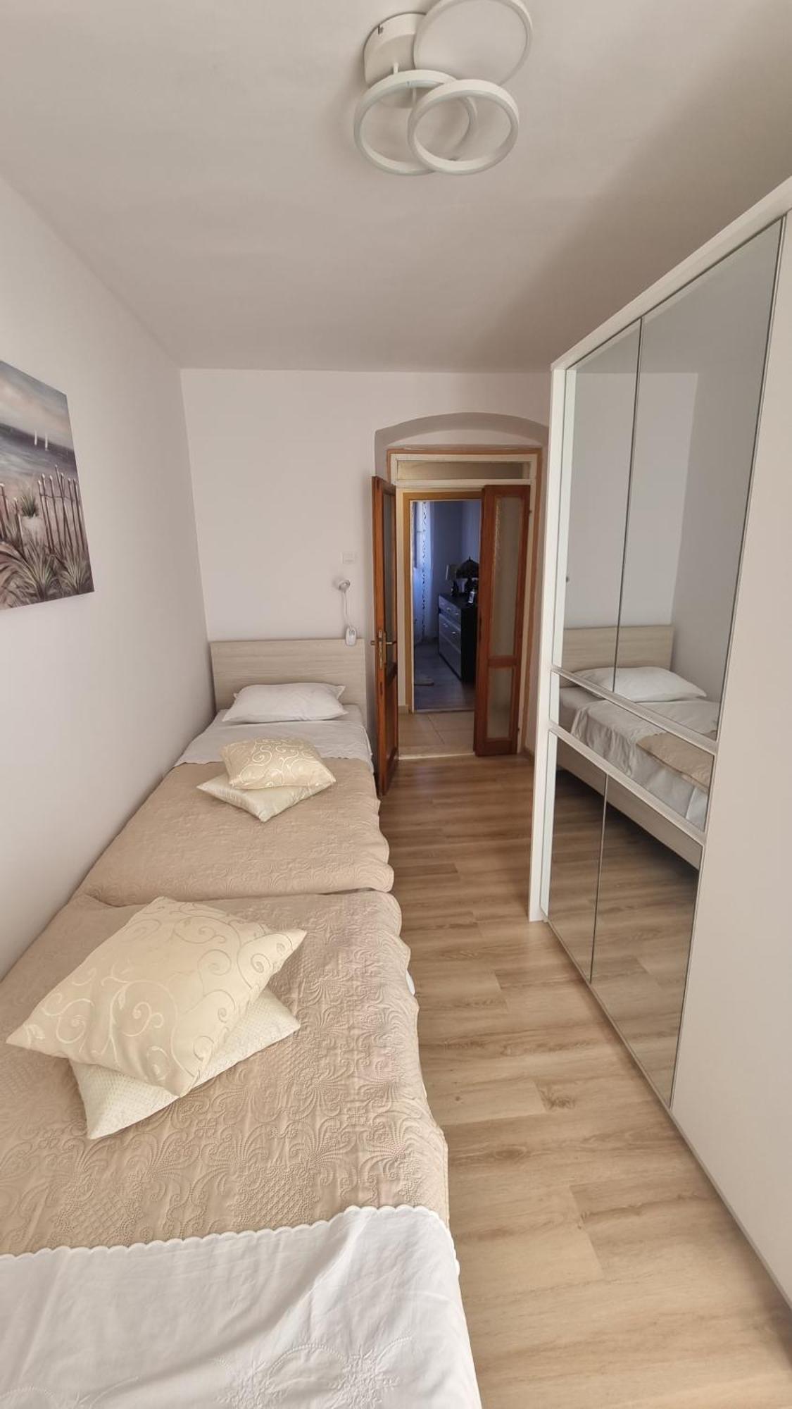 Apartment Vestibul Inn Split Exterior photo